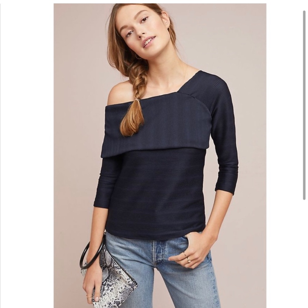 XL ANTHROPOLOGIE: Navy Off Shoulder Top